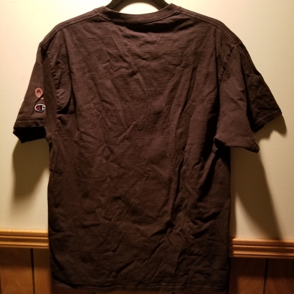 SOLD!☃️Champion and Queen collaboration Official Merch tee - Picture 5 of 9